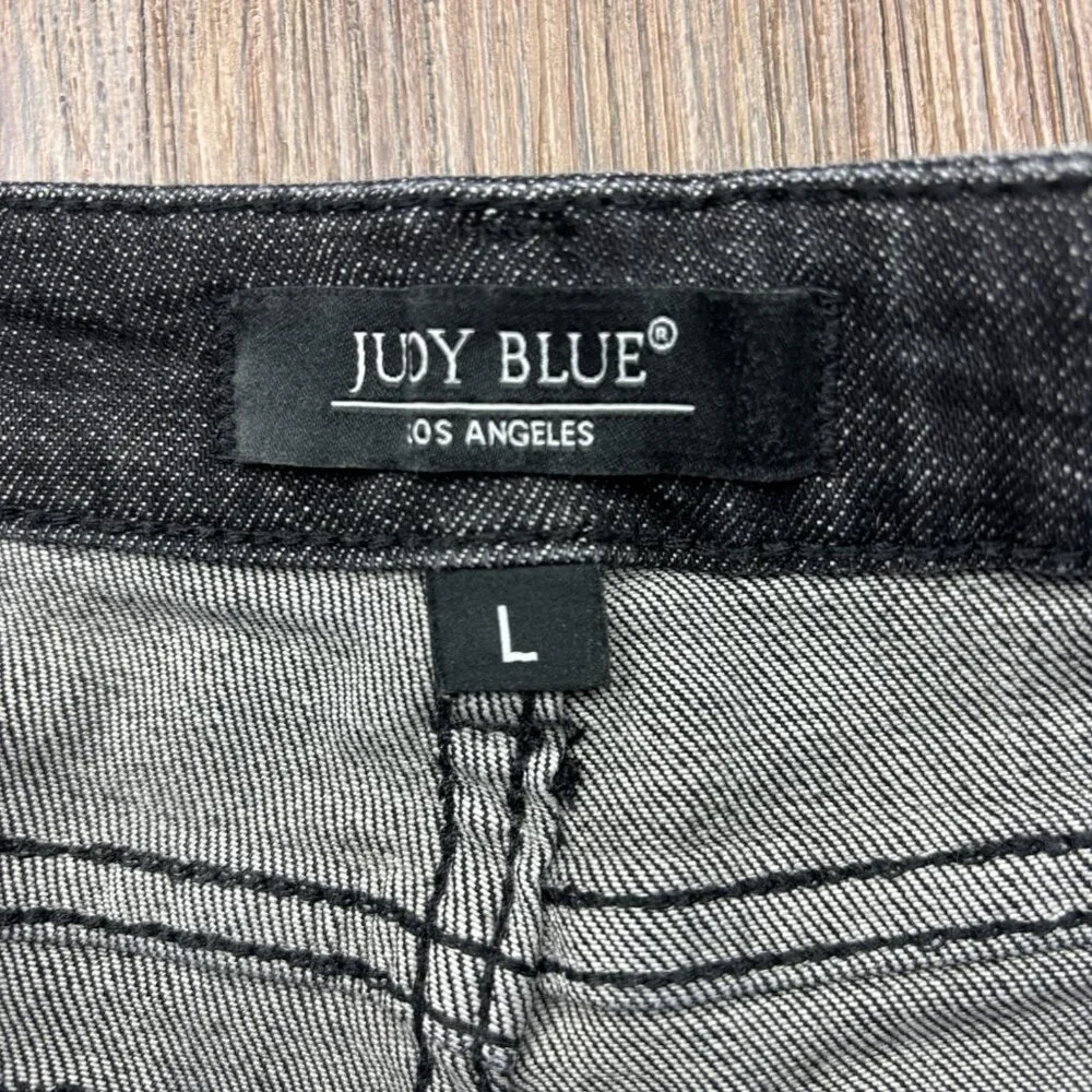 Judy Blue Cutoff Shorts Distressed Faded Black Raw Hem JB150035 Women’s Size L
